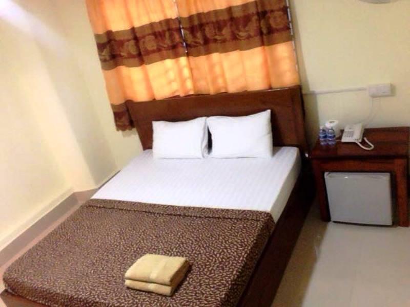 First Hotel Battambang Exteriér fotografie